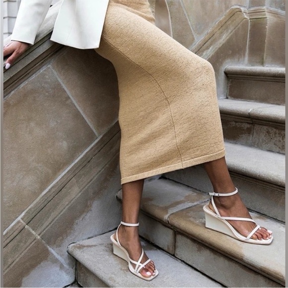NEW! Dolce Vita Gemini Ankle Strap Wedge Sandal in Ivory - Size 10 - Picture 1 of 13